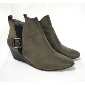 Anne Klein Boots Women 6.5M Anni Side Zip Wedge Ankle Bootie Green‎ Faux Leather